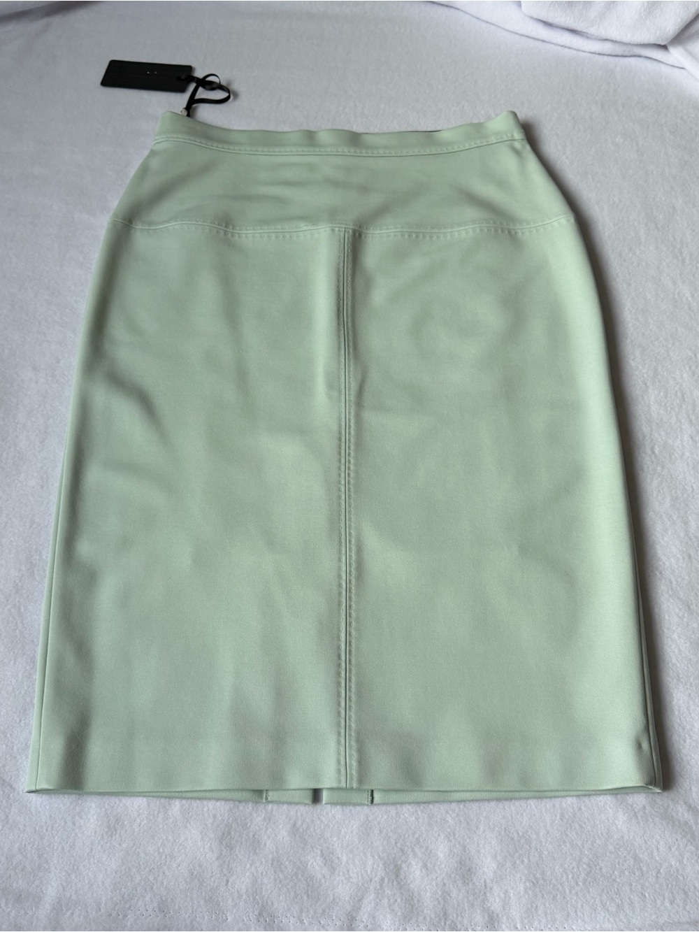Les Copains Mint Green Pencil Skirt Size 16 US Stretch Knit Zip Back Knee Length